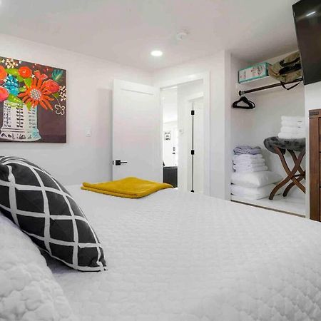 Sleeps 16 - 15 Min/Downtown, 10 Min/Medical Center Villa Aurora Exterior foto