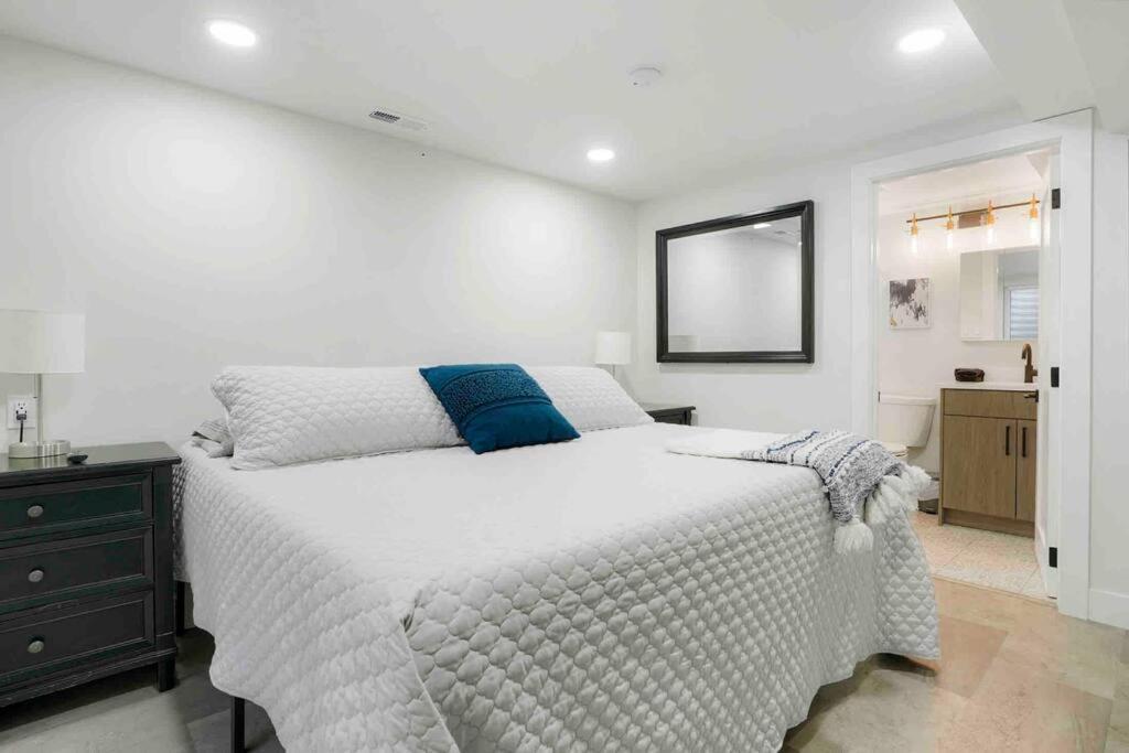 Sleeps 16 - 15 Min/Downtown, 10 Min/Medical Center Villa Aurora Exterior foto