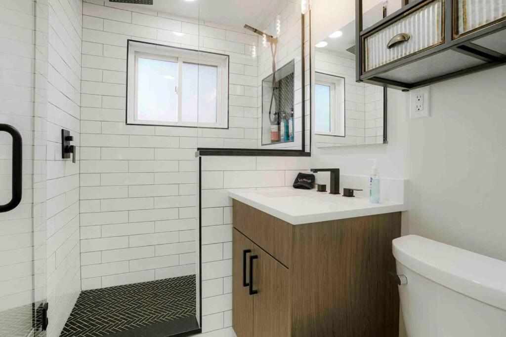 Sleeps 16 - 15 Min/Downtown, 10 Min/Medical Center Villa Aurora Exterior foto