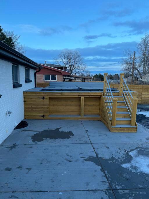 Sleeps 16 - 15 Min/Downtown, 10 Min/Medical Center Villa Aurora Exterior foto
