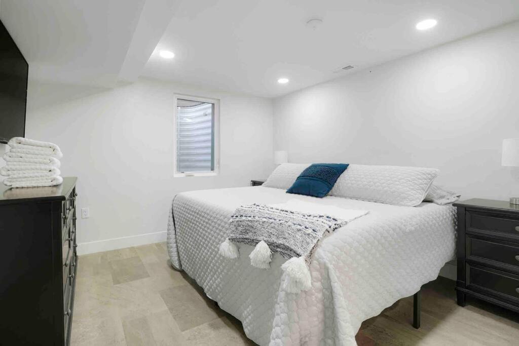 Sleeps 16 - 15 Min/Downtown, 10 Min/Medical Center Villa Aurora Exterior foto